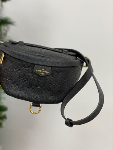 Поясная сумка Louis Vuitton LUX-24828
