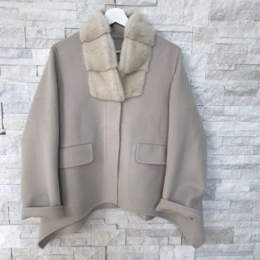 Пальто Loro Piana LUX-17509