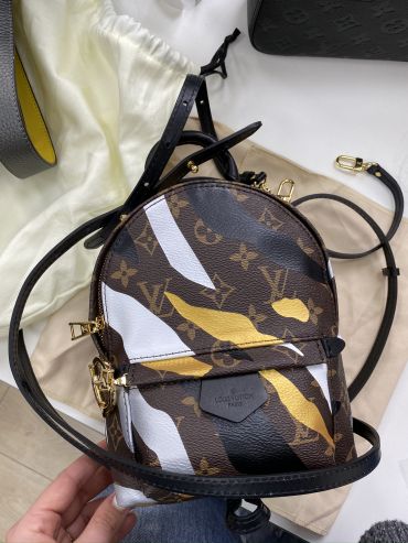 Рюкзак женский  Louis Vuitton LUX-27015