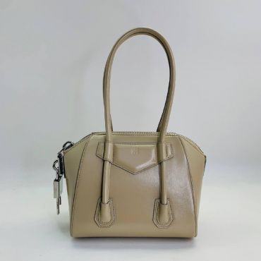 Сумка женская Givenchy LUX-48667