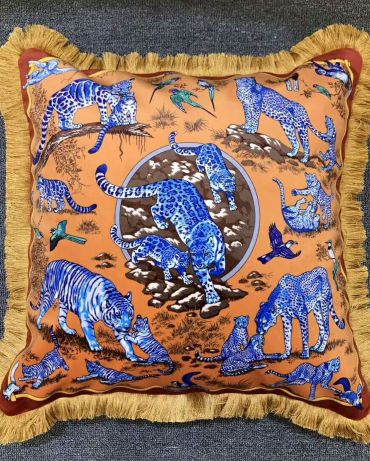  Наволочка для декоративной подушки  LUX-31608