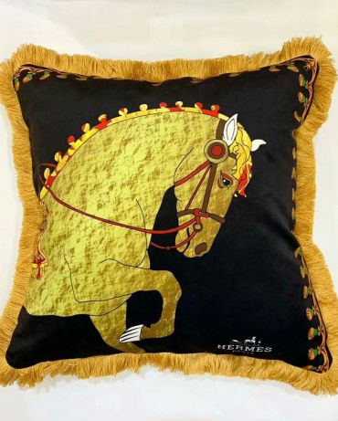  Наволочка для декоративной подушки  LUX-31607