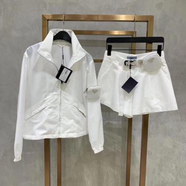  Костюм женский  Prada LUX-33503