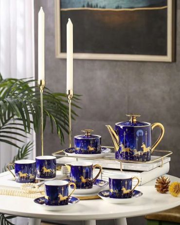 Чайный сервиз на 4 персоны  LUX-33767