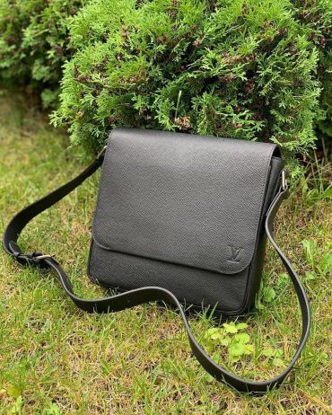 Сумка через плечо Louis Vuitton LUX-32699