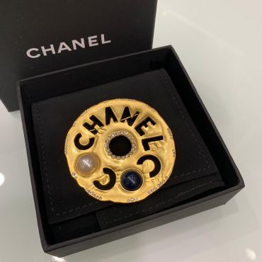 Брошь Chanel LUX-35585