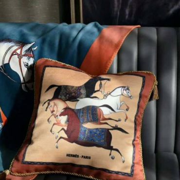 Наволочка для декоративной подушки  Hermes LUX-35461