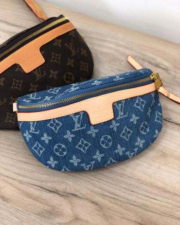 Поясная сумка   Louis Vuitton  LUX-34007