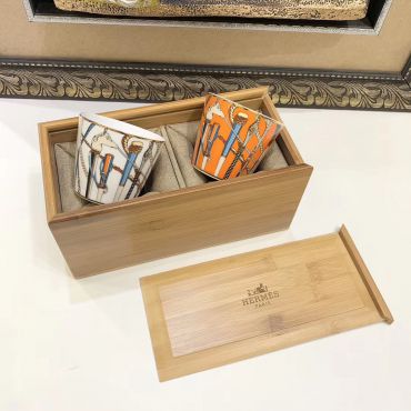 Набор из 2-х стаканов в деревянной коробке Hermes LUX-34586
