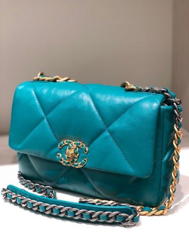  Сумка-конверт Chanel 19  26 см Chanel LUX-35709