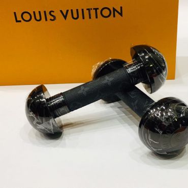 Набор из двух гантелеий  Louis Vuitton LUX-35786