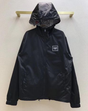 Двухсторонняя ветровка Fendi LUX-36378
