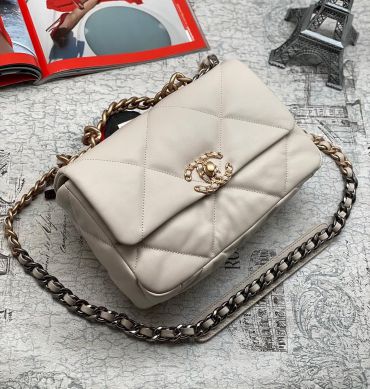 Сумка женская Chanel 19 Chanel LUX-36859