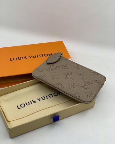 Ключница  Louis Vuitton LUX-37391