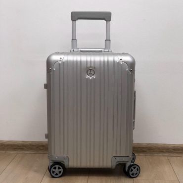 Чемодан   LUX-38044