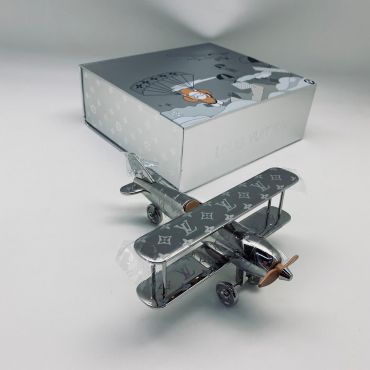 Игрушка сувенир Самолет Louis Vuitton LUX-39299