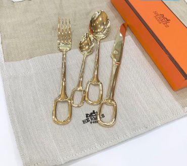 Набор столовых приборов  Hermes LUX-39500