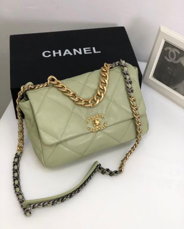  Сумка-конверт Chanel 19  30 см Chanel LUX-39909