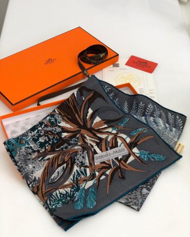 Платок  Hermes LUX-40519