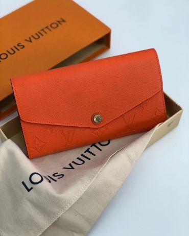Кошелёк  Louis Vuitton LUX-40986