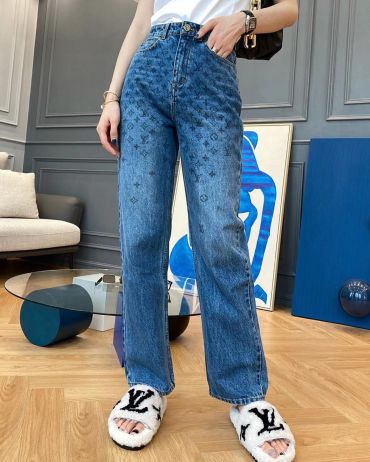 Джинсы женские  Louis Vuitton LUX-41115