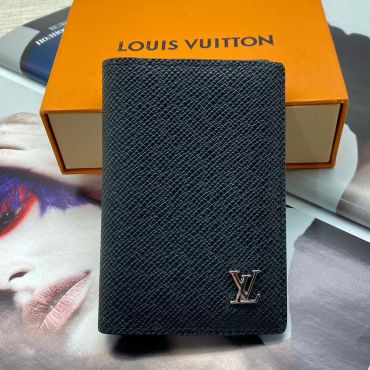 Визитница Louis Vuitton LUX-44310