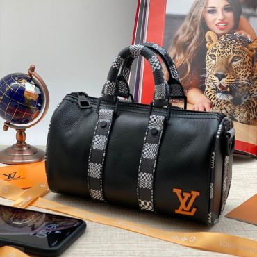Сумка Louis Vuitton LUX-45075