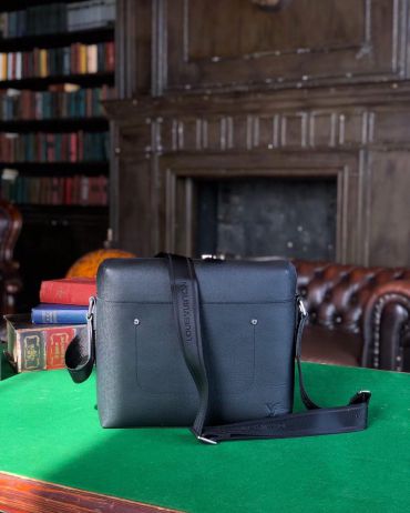 Сумка мужская Louis Vuitton LUX-45979