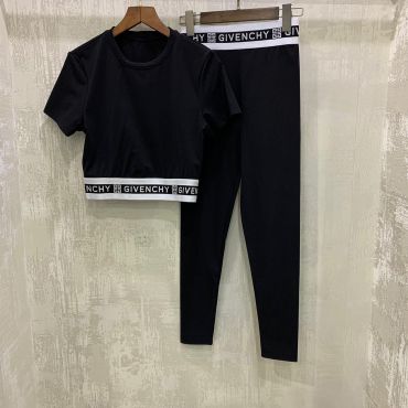 Костюм Givenchy LUX-46081