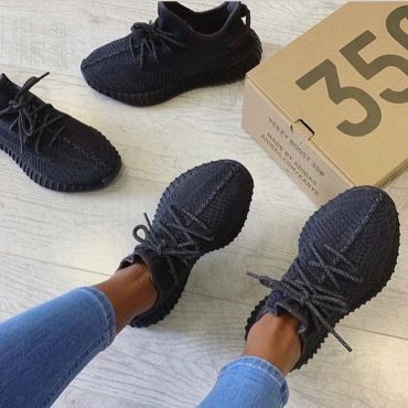 Кроссовки YEEZY Adidas LUX-46915