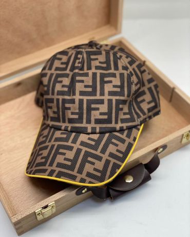 Бейсболка Fendi LUX-47207