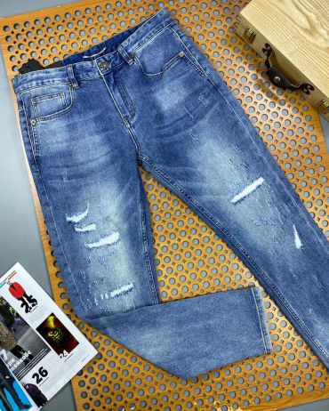 Джинсы Yves Saint Laurent LUX-47395