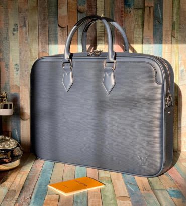 Портфель Louis Vuitton LUX-47847