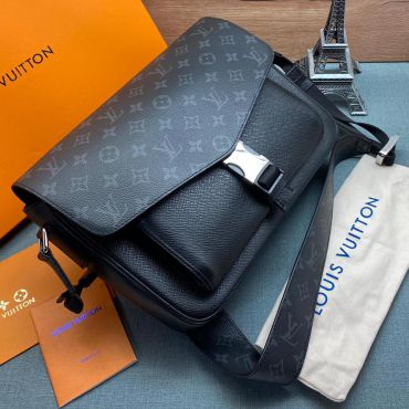 Сумка мужская Louis Vuitton LUX-47890