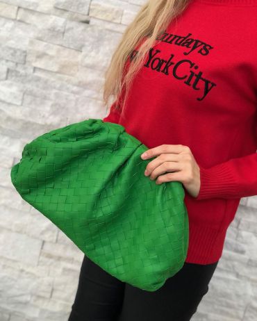  Клатч THE POUCH IN BUTTER CALF  Bottega Veneta LUX-28026