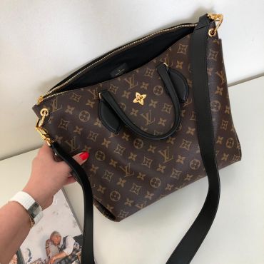 Сумка женская FLOWER ZIPPED Louis Vuitton LUX-10197