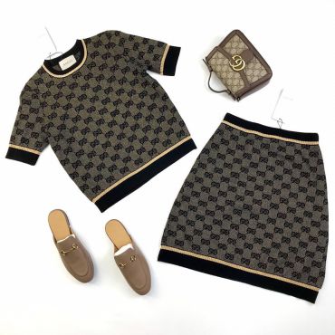 Костюм женский юбочный Gucci LUX-17822