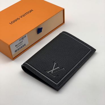 Обложка на паспорт Louis Vuitton LUX-18811