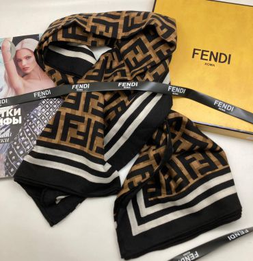 Платок  Fendi LUX-57377