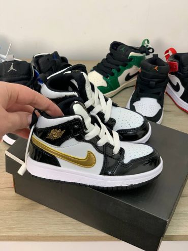 Кроссовки  LUX-57728