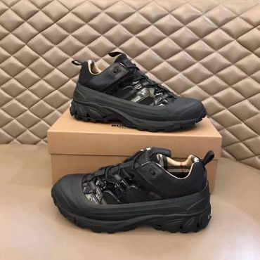 Кроссовки  Burberry LUX-59666