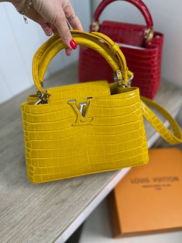 Сумка женская Capucines 27 см Louis Vuitton LUX-85425