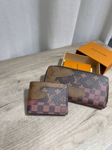 Кошелёк Louis Vuitton LUX-123099