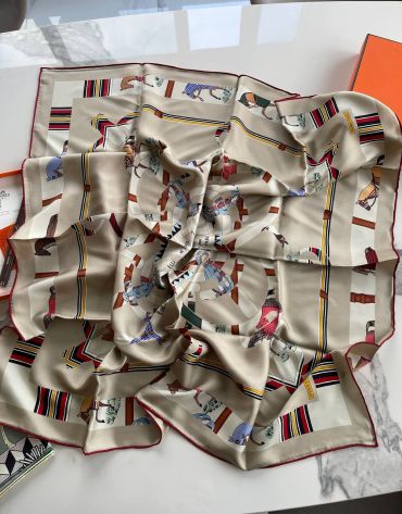 Платок  Carre  Hermes LUX-126010