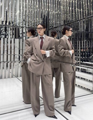 Костюм женский