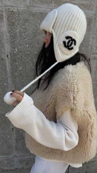 Шапка Chanel LUX-127682