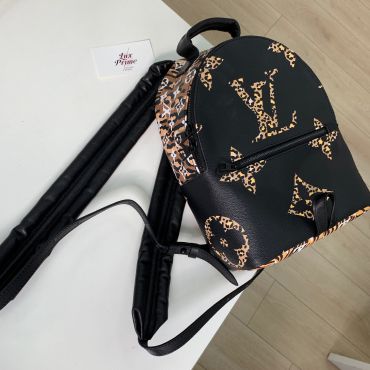 Рюкзак женский  Louis Vuitton LUX-17775