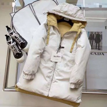 Двухсторонний пуховик  Max Mara LUX-77454