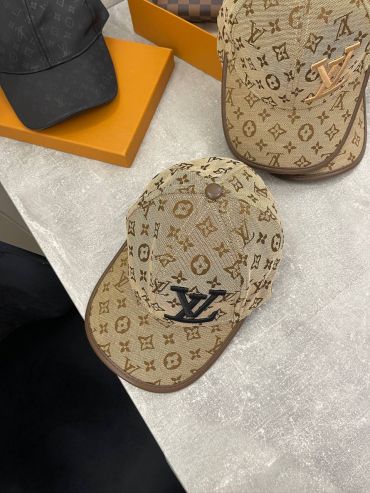 Бейсболка  Louis Vuitton LUX-108198