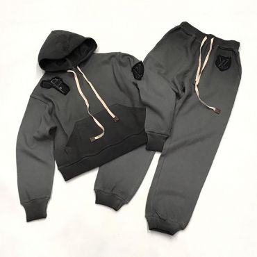 Костюм спортивный женский Louis Vuitton LUX-17593